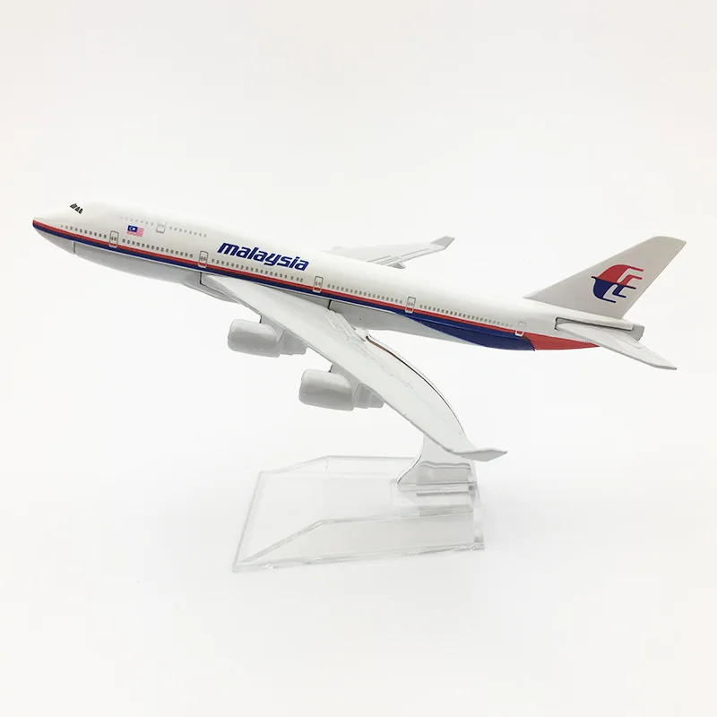 1/400 Scale Aircraft Model 747 - огляд і ціна Kids Toys Malaysia
