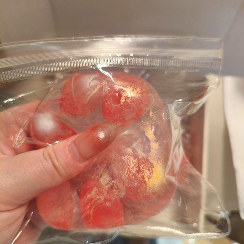 Tomato Vaseline Feel Filled Sq - огляд і ціна Sensory Fidget Toys