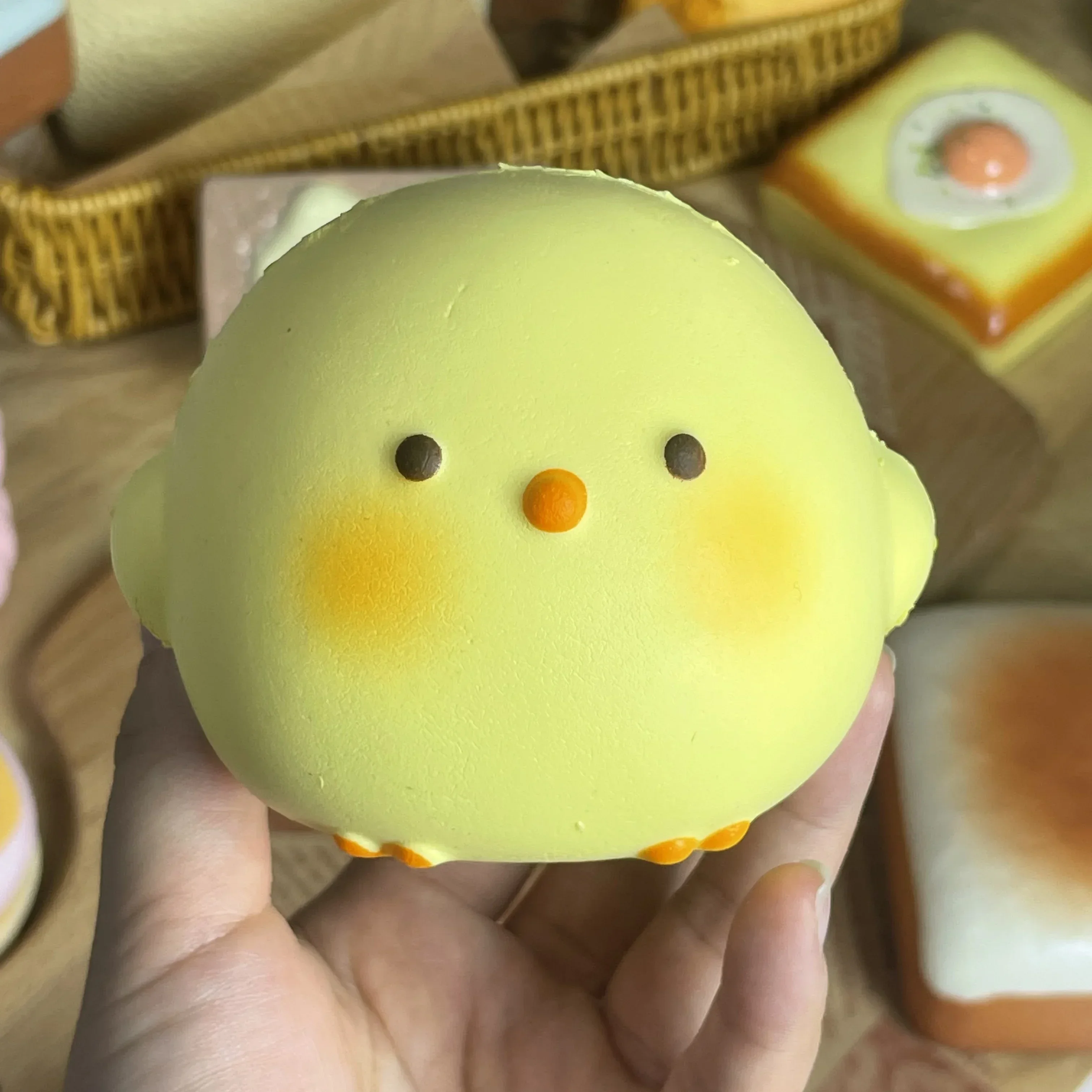 HOT! Cute Giant Chick Squishy  - огляд і ціна Sensory Fidget Toys